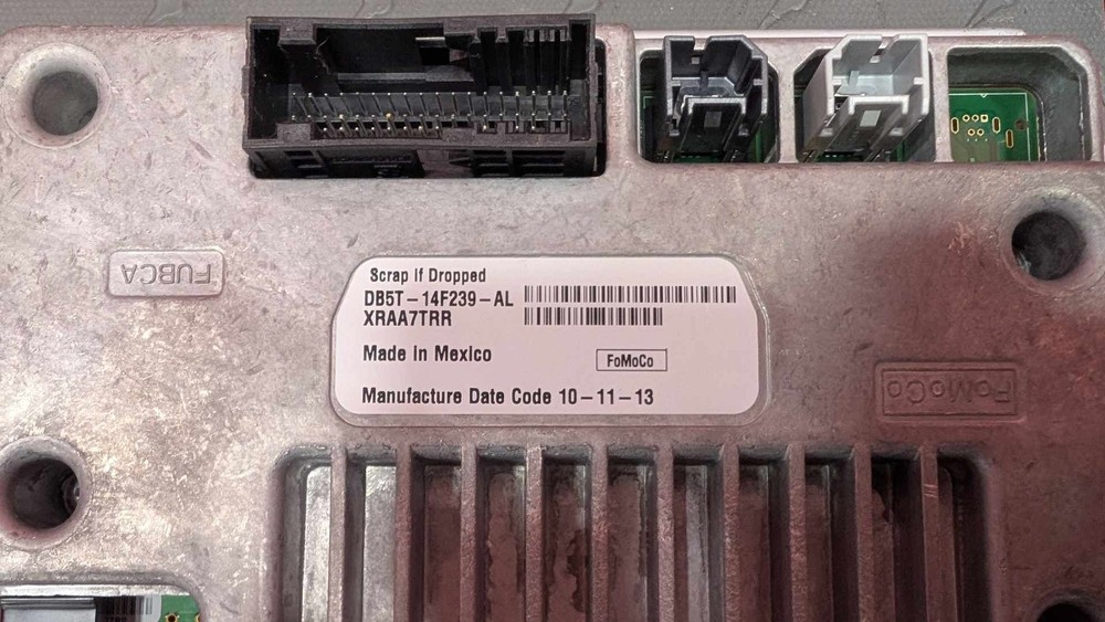 13-14 Ford Explorer 8" Information Display Touch Screen w/Module DB5T-18B955-FA