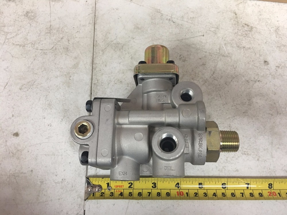 SR-2 Spring Brake Control Valve. S&S # S-A149 Ref. # Bendix 103061 401185 SR2