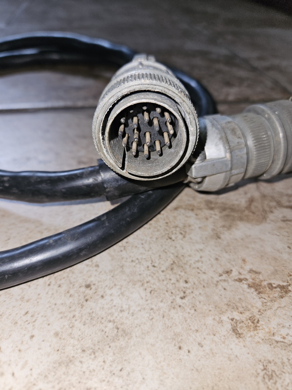 WWII MILITARY AIRPLANE JUNCTION BOX CABLE AMP PS J1114 JUNCTION BOX J2247