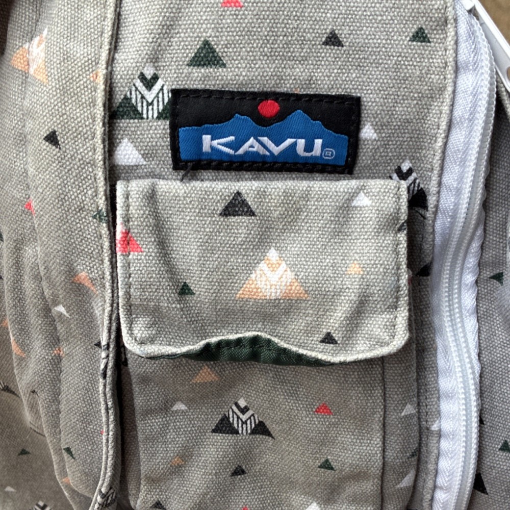 KAVU Gray Crossbody Backpack, Adjustable Strap, Multicolor Print, 3 Pockets