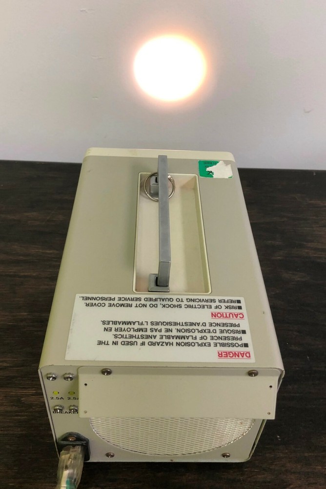 Olympus CLH-2 Light Source