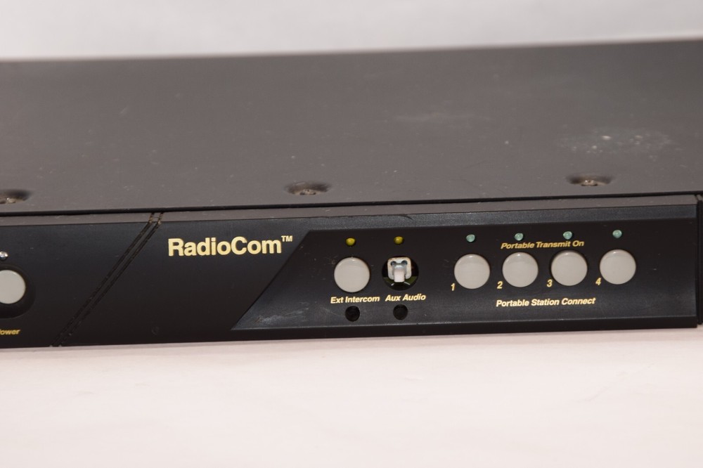 TELEX RADIOCOM BTR-300 Wireless Intercom Base Station *Missing Button*