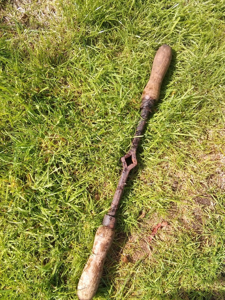 Vintage Tool handle ??