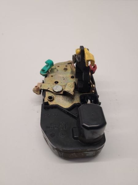 2005 05 DODGE DURANGO LEFT LH FRONT DRIVER DOOR LOCK ACTUATOR