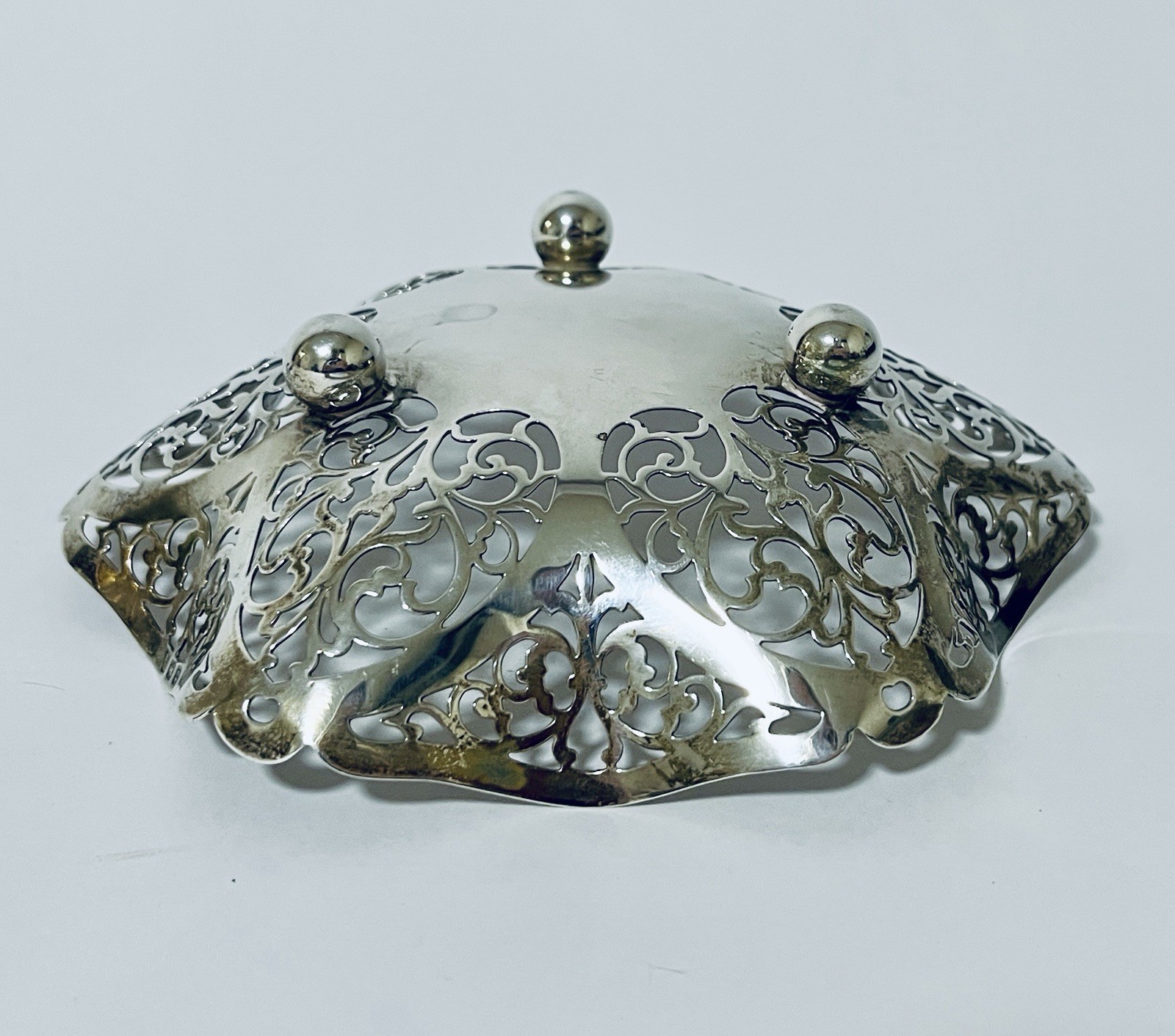 Large Antique Solid Sterling Silver Pierced Bonbon Dish / Bowl 1923