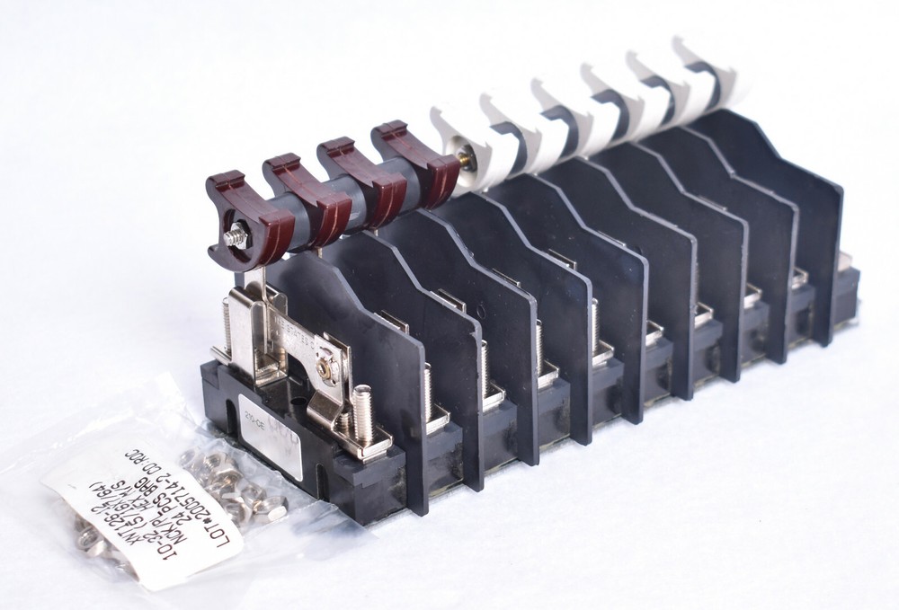 States 10-Pole Slotted Front-Connected Test Switch 210-CE