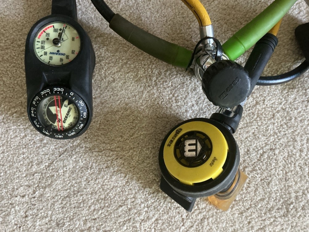 MARES Scuba Diving Regulator First Second Stage Oceanic Compass & Gauge Dive