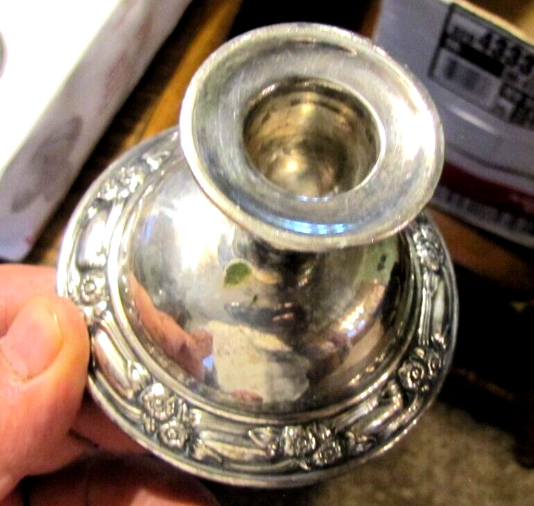 Vintage Oneida Silversmiths Silverplated Candle Holders Park Lane Floral Pattern