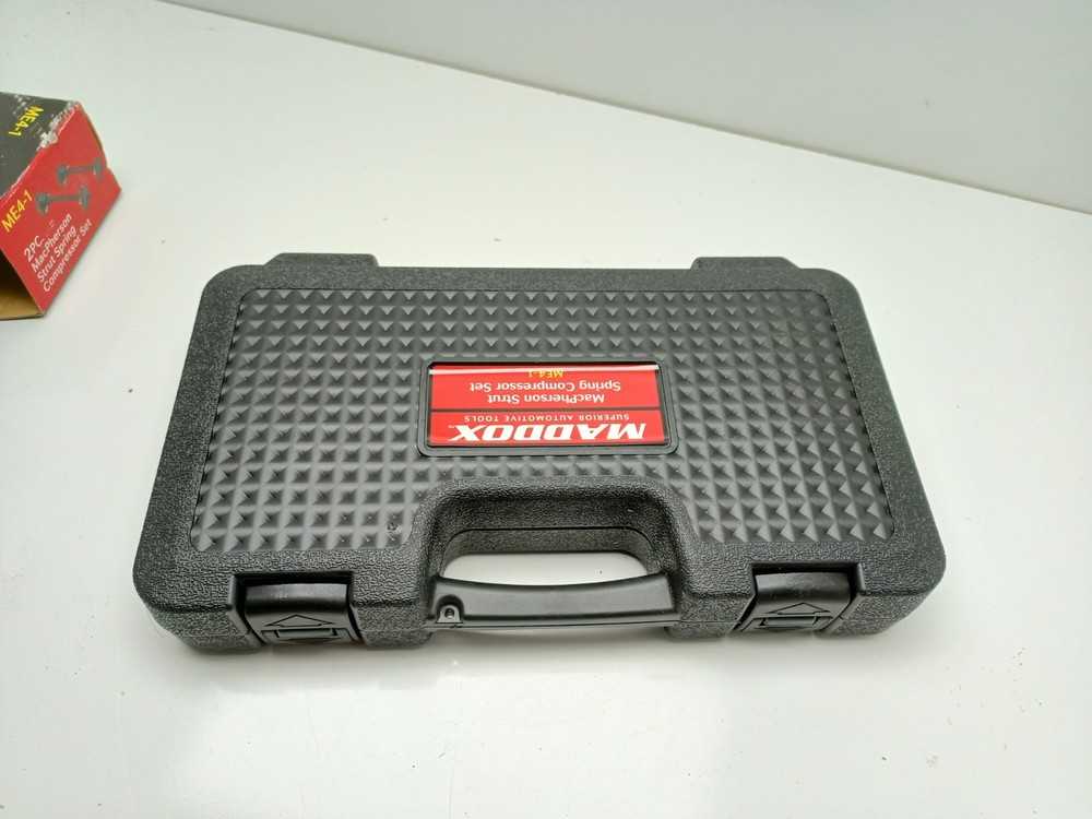 MADDOX ME4-1 MACPHERSON STRUT SPRING COMPRESSOR SET & CARRYING CASE TOOL