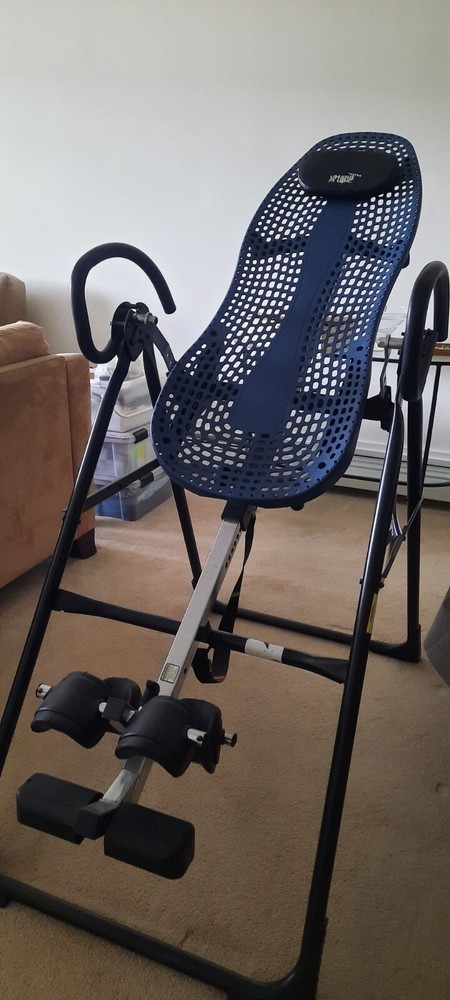 teeter hang ups inversion table used