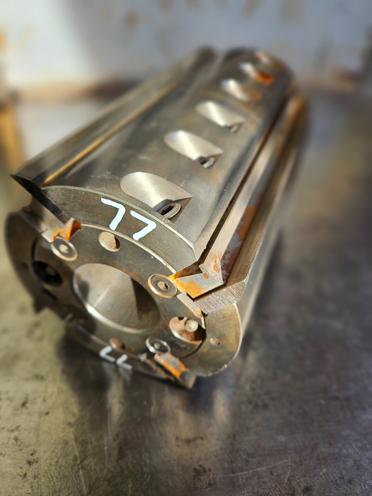 Moulder Cutteread  #77