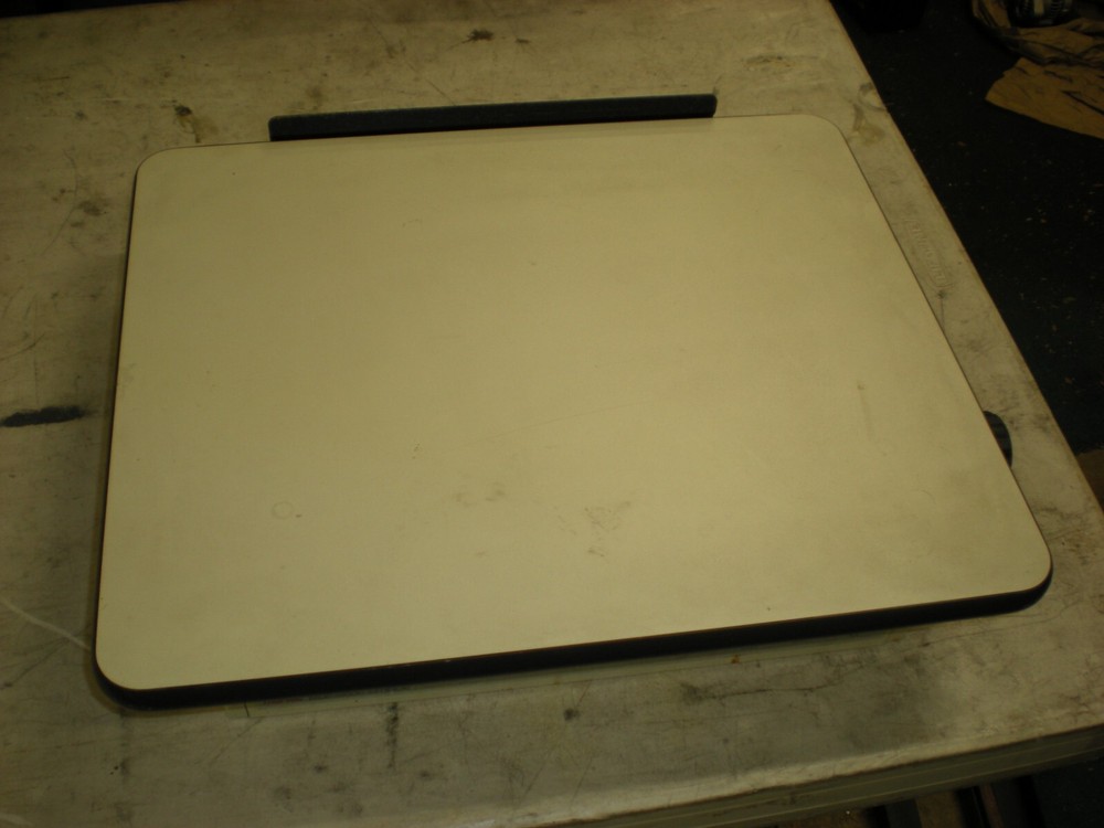 MARVEL! MULTI-MODE TURNTABLE