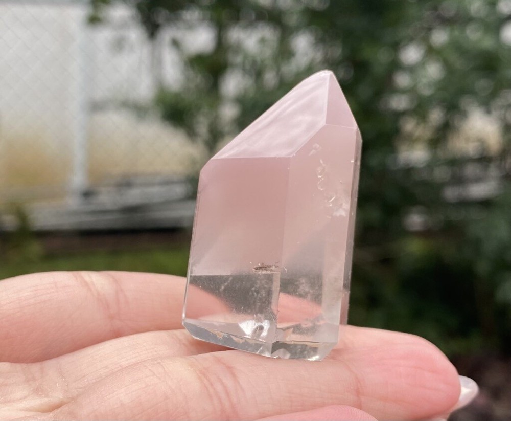 Clear Quartz Lithium point with phantom **Unique ** A Grade !