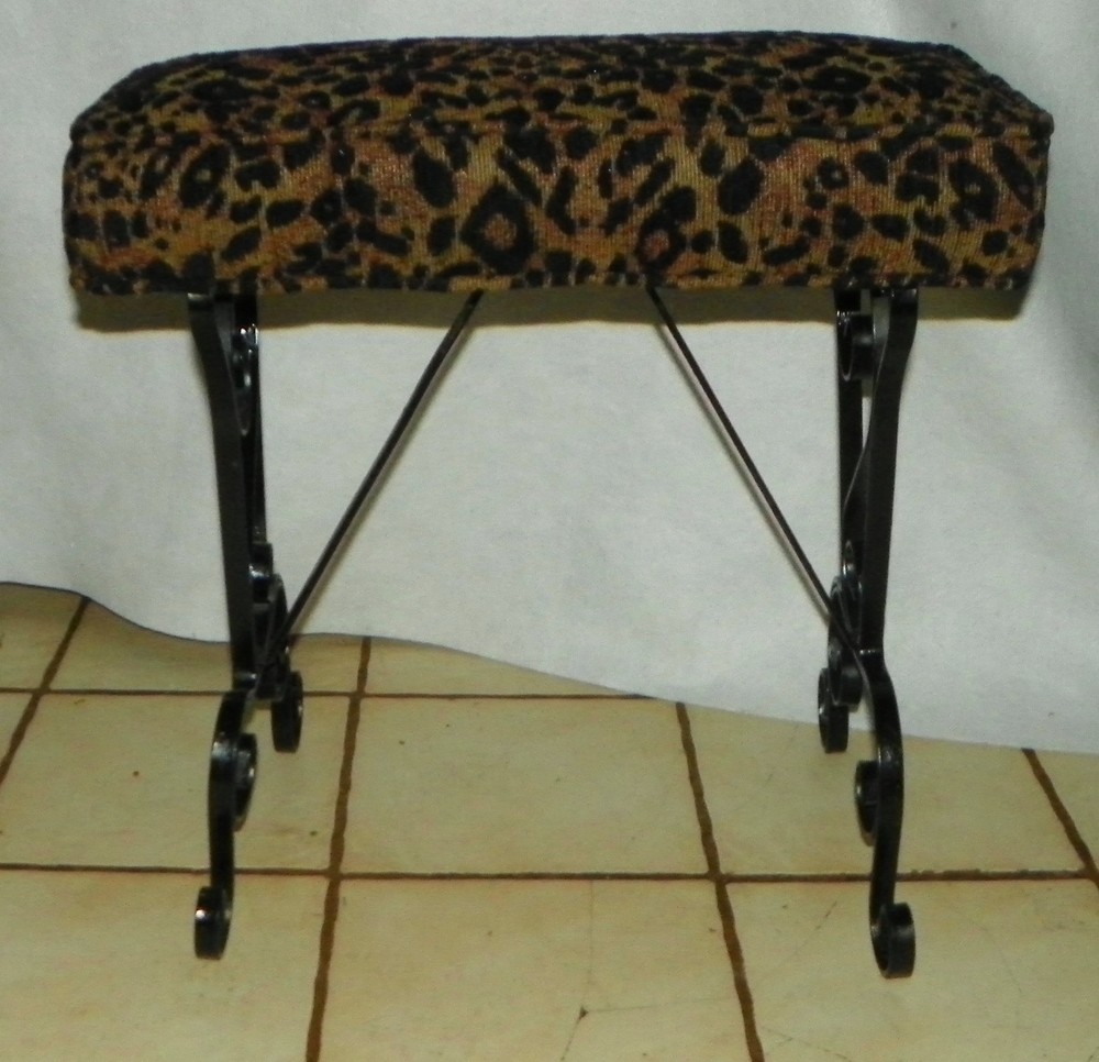 Black Iron Vanity Bench (VB-95)