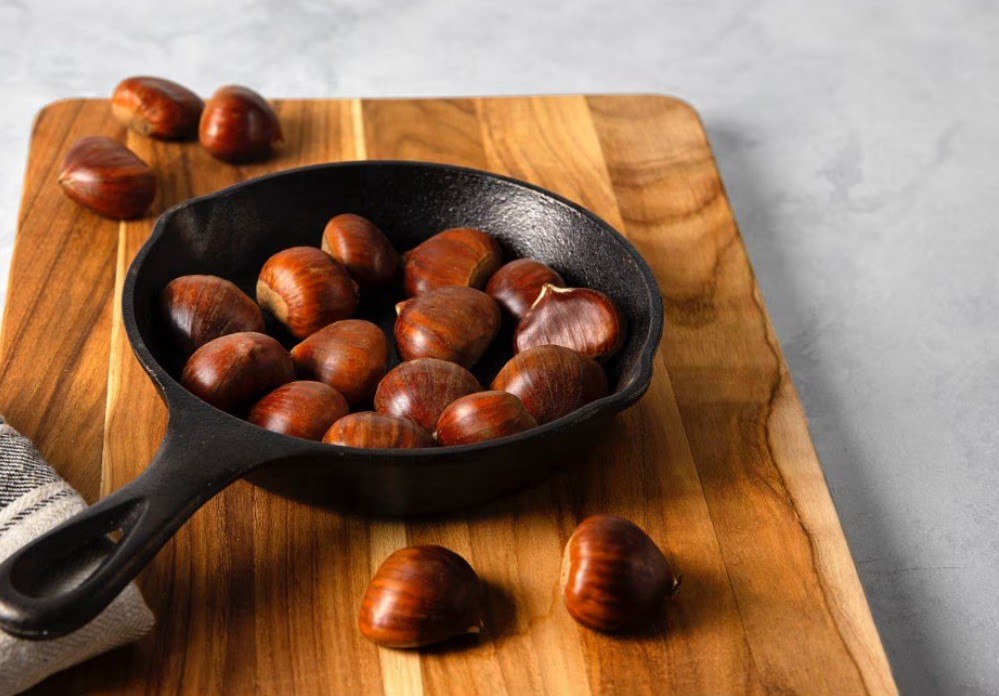 Fresh Chestnuts 5 lbs - European Nuts Roasting - Michigan Grown 2025