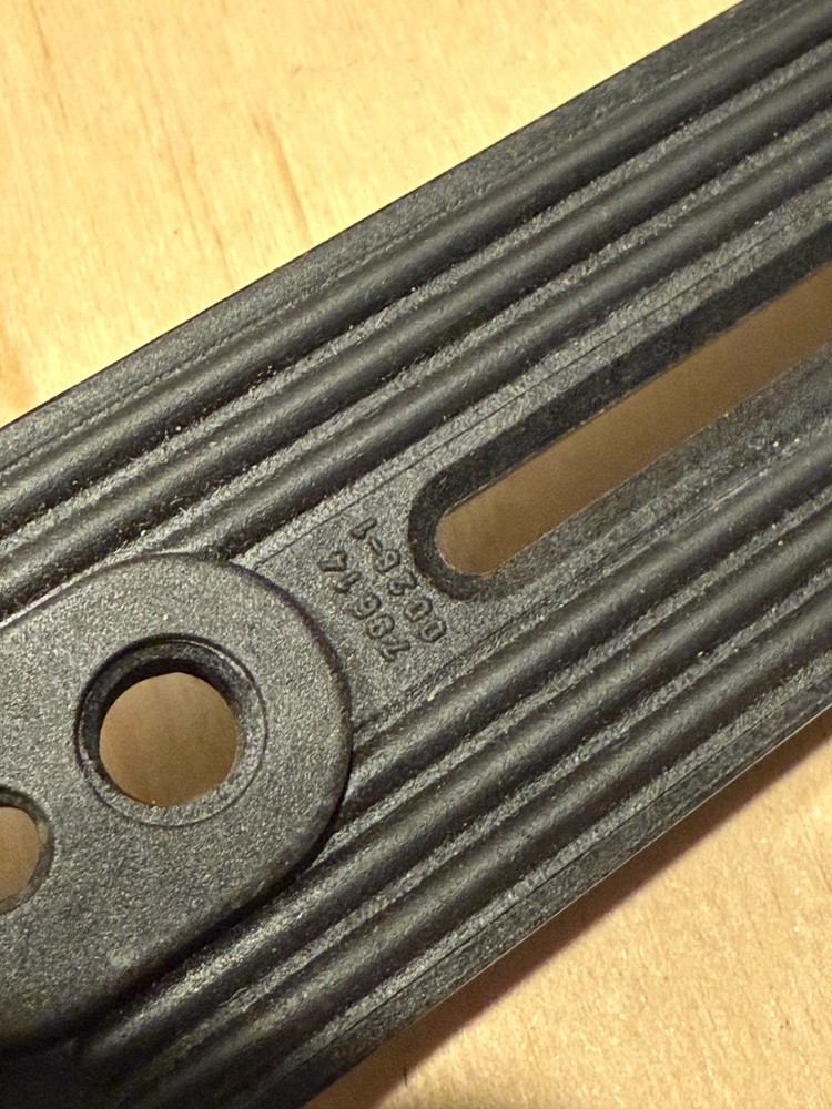 Metz 40-36 Horizontal Bracket