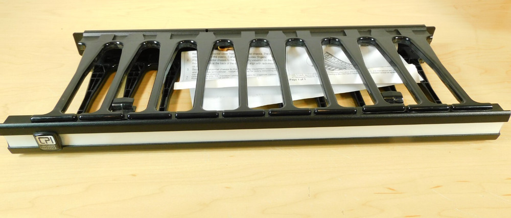 35441-701 Evolution Horizontal Cable Manager Single-Sided 1U x 19" x 8.2" Deep