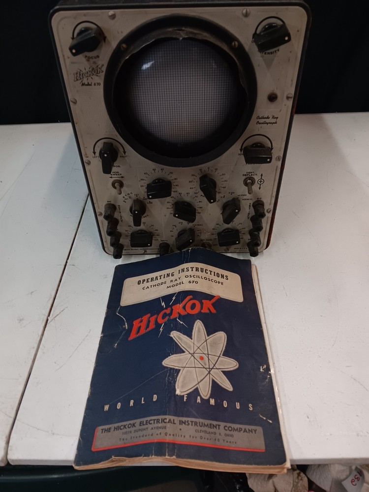 Hickok Cathode Ray Oscilloscope Model 670