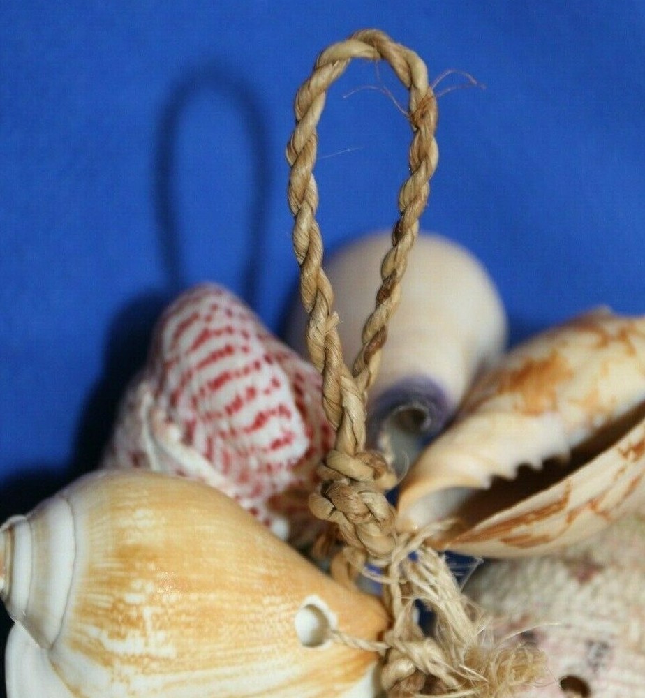 SHELL MOBILE, Beach Home Deck Decor, Hanging Shell Decor, Bath Decor, G-04