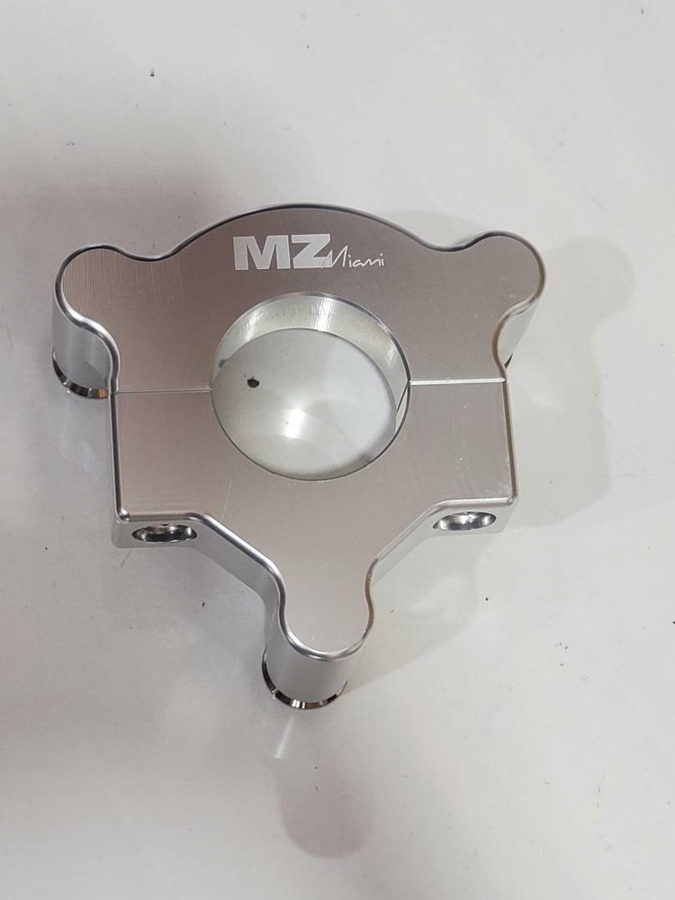 Motorized Bicycle 1.5" THREE POINT ADAPTER