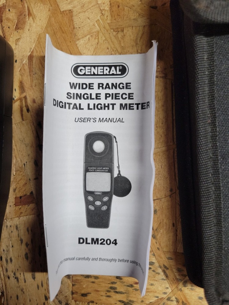 GENERAL TOOLS Wide Range Single Piece Digital Light Meter DLM-204