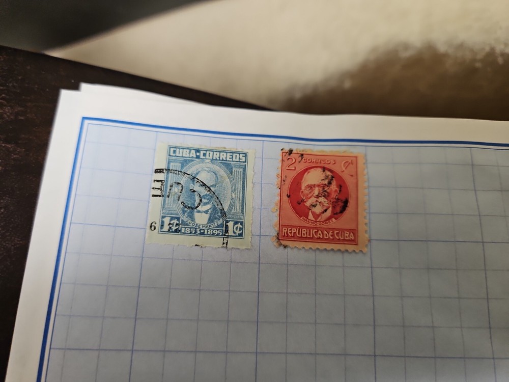 1998 The Kenmore World Album For Stamp Collectors