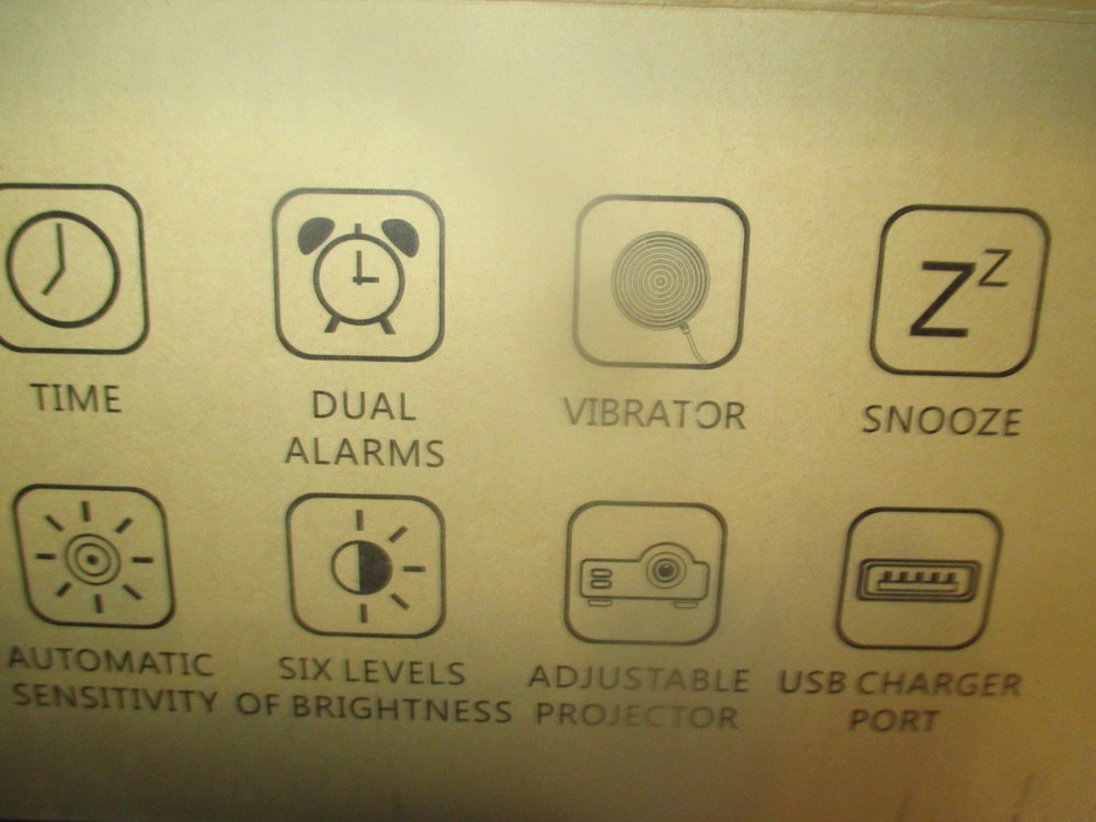 Mirror projection vibrating alarm clock TS-9211