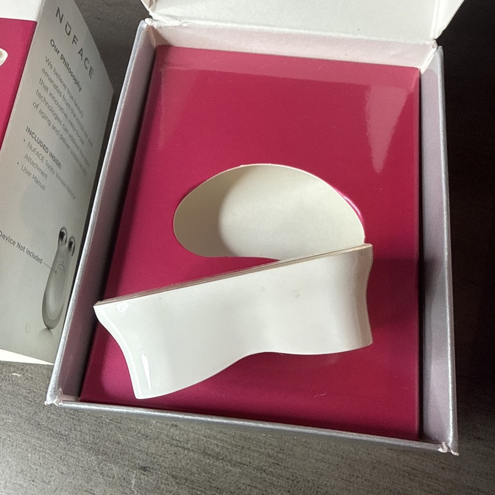 NuFACE Trinity (40158) Wrinkle Reducer Attachment - White A1