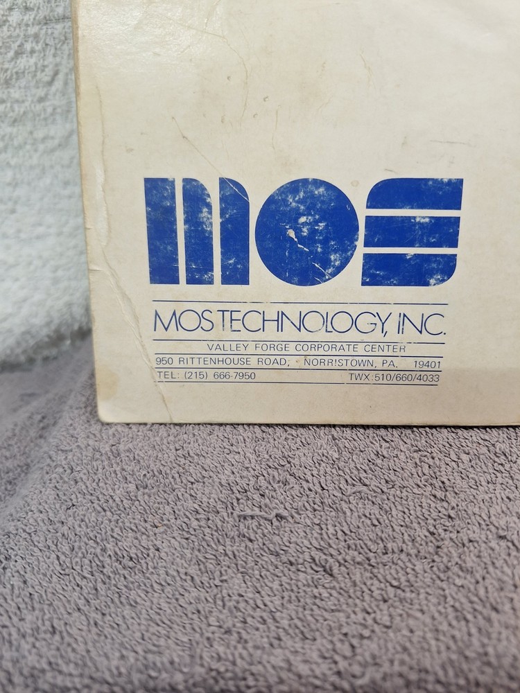Vintage 1976 MOS Technology MCS6500 Microcomputer Programming Manual 6500-50A