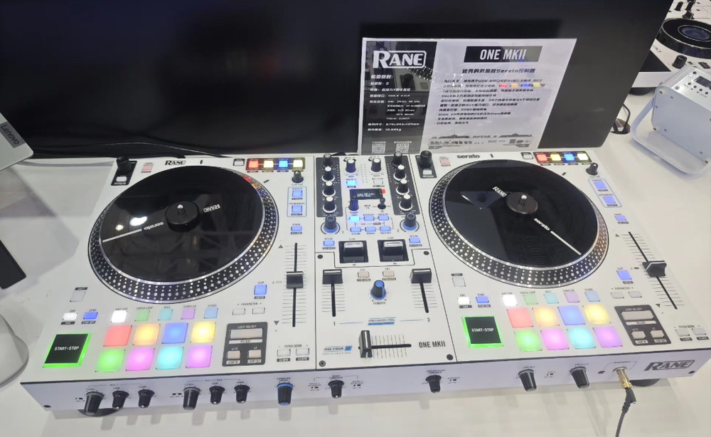 1pcs RANE ONE MKII DJ Controller