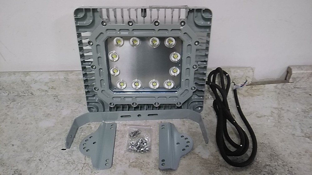 Larson Electronics LLC EPLC2-HB-150LED-RT Explosion Proof Lighting Fixture