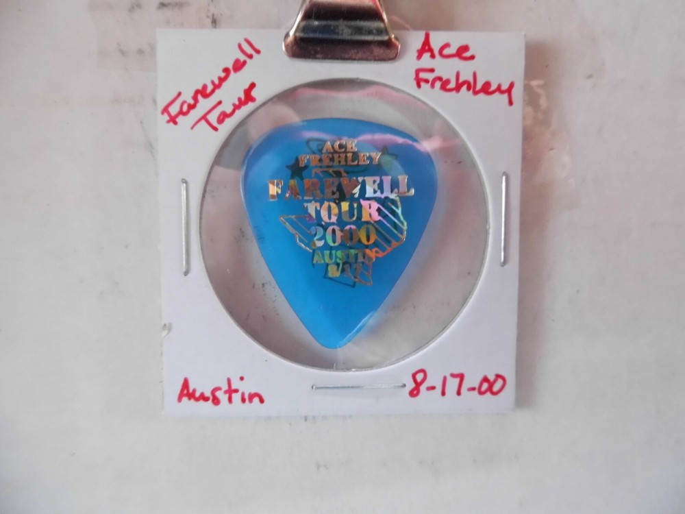 KISS "ACE FRAHLEY"~FAREWELL TOUR GUITAR PICK~8/17/00 (7/12)