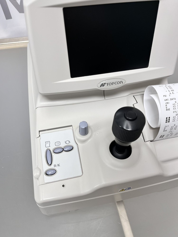 Topcon KR-8900 Auto Kerato-Refractometer