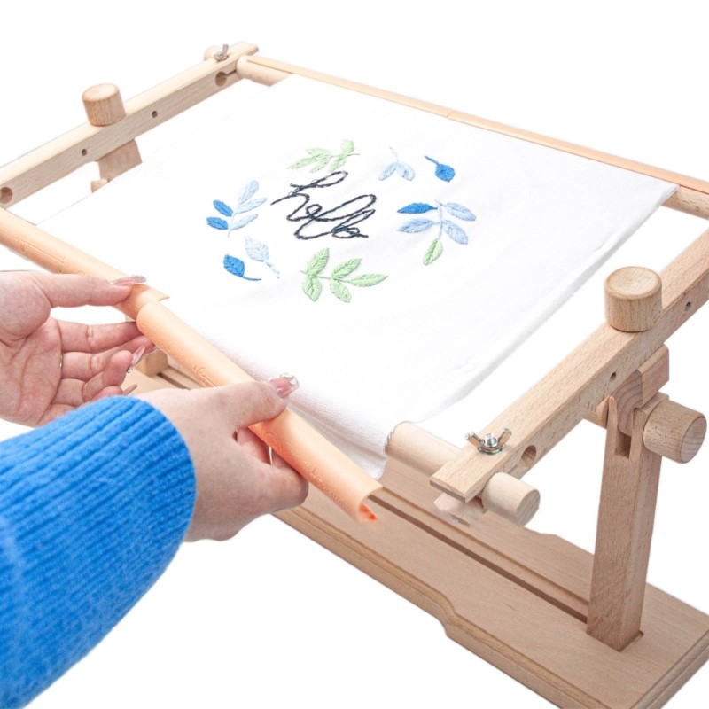 4 Pieces Quilting Frames Cross Frame Needlepoint Holder DIY Sewing Tools