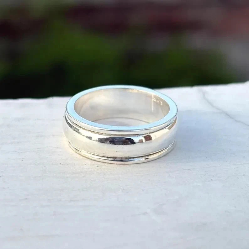925 Sterling Silver, Solid Silver, Band Ring, Modern yet Ethnic Look, Spinner
