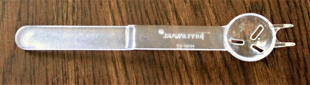 Tupperware Olive Spork #1450 Clear