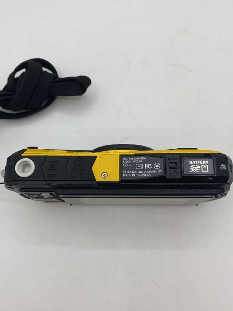 RICOH Compact digital camera WG-40 [yellow] Used