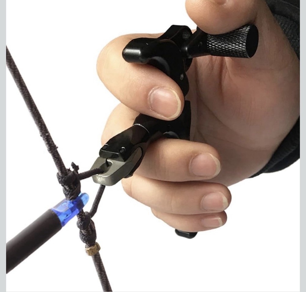 4-Finger Thumb Release Archery Aid Adjustable Trigger 360° Rotating Head