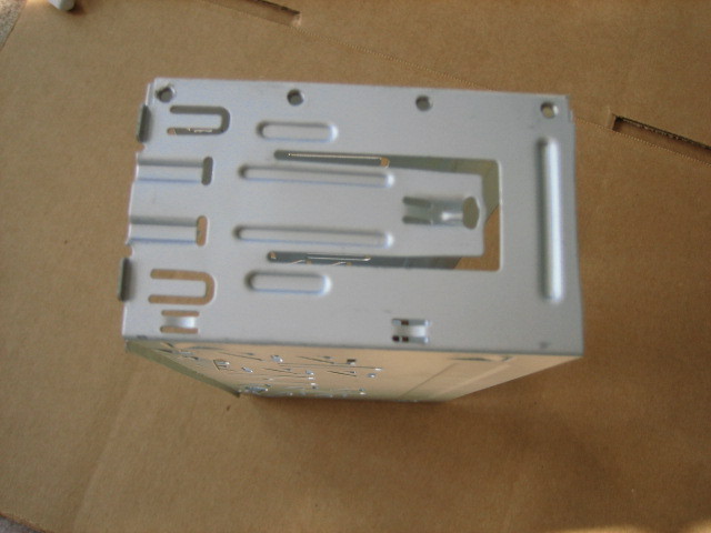 Original Mounting Sleeve Cage VX3518