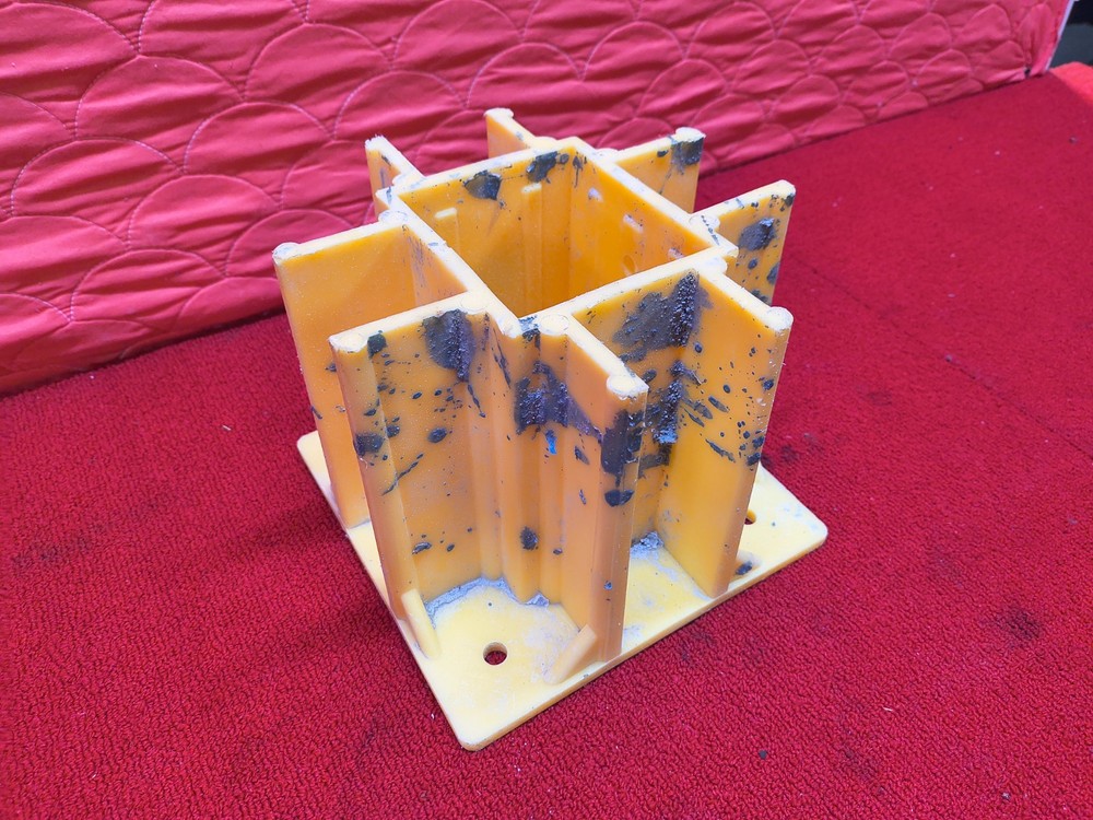 9 Used Safety Boot Guardrail System Good Condition