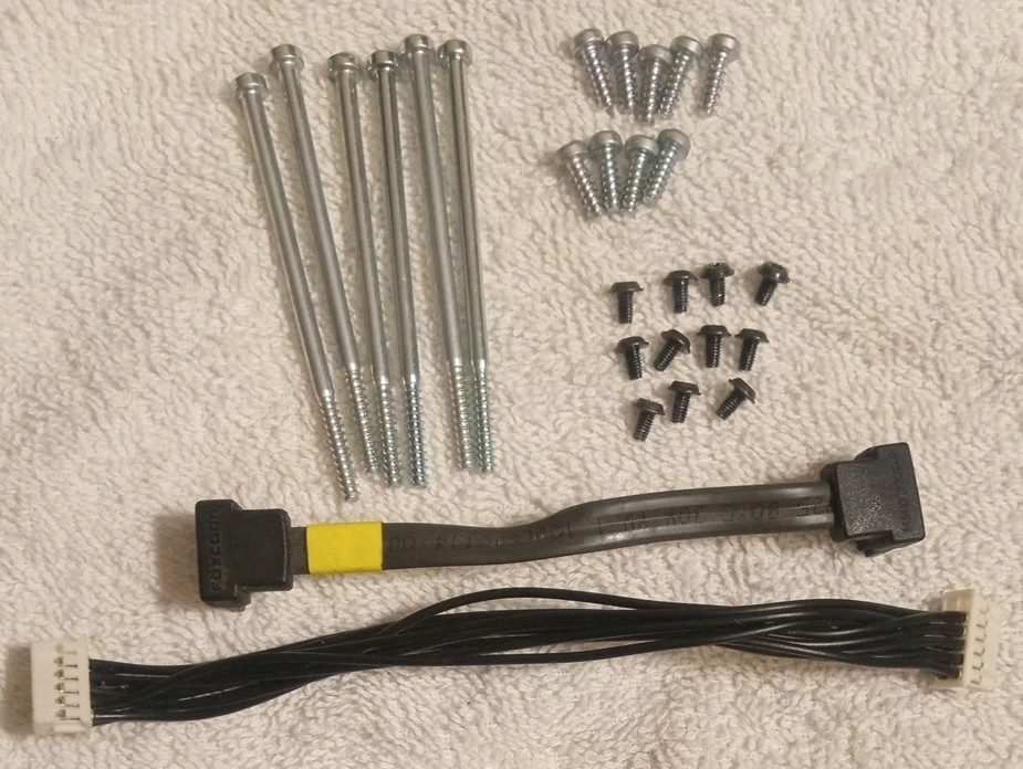 OEM Microsoft Xbox 360 "Fat" Complete Hardware/Screw Set