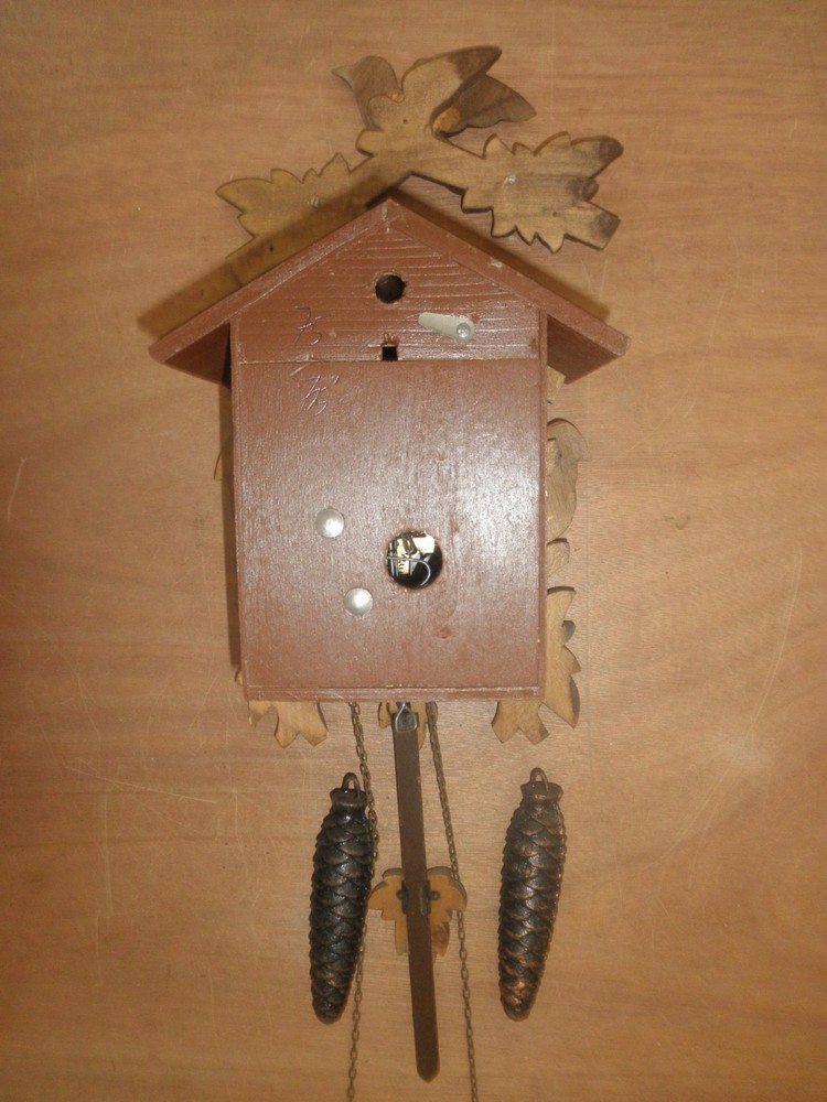 Cuckoo Clock German Black Forest working 1 Day CK3184B