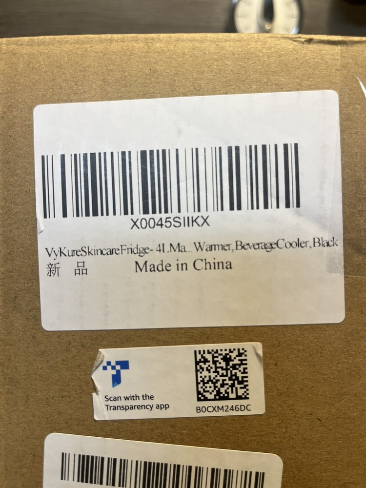 CutieWorld Retro Style Makeup Refrigerator 4L