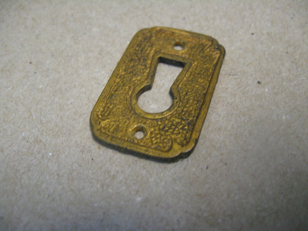 Vtg Edison Diamond Disc C-250 Phonograph Solid Brass Record Door Key Escutcheon