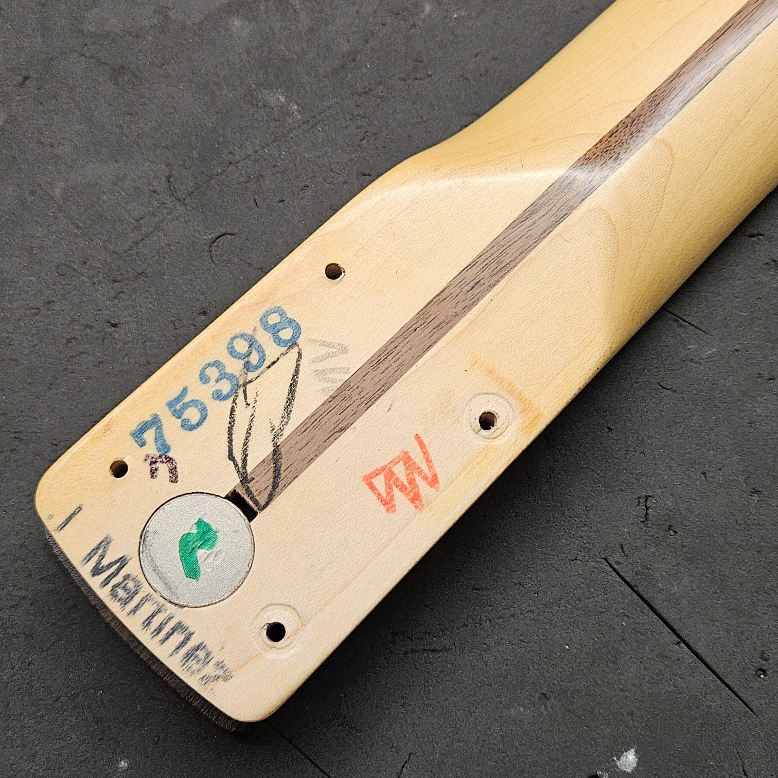 2013 Fender American Standard Strat Rosewood Neck - USA Stratocaster Guitar