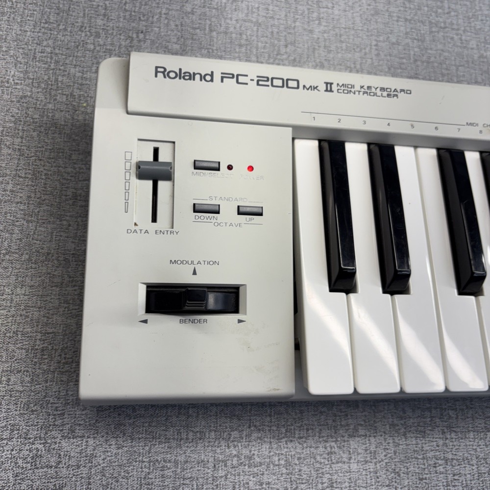 Roland PC-200 MKII Midi Keyboard Controller No Power Cable Tested