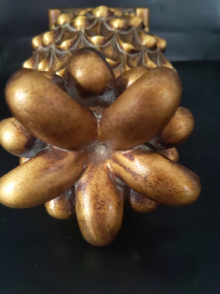 Pineapple Clock Works Great! Copper/Gold Color