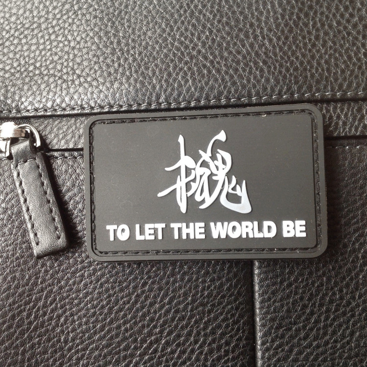 METAL GEAR SOLID "TO LET THE WORLD BE" 3D ARMY PVC RUBBER PATCH