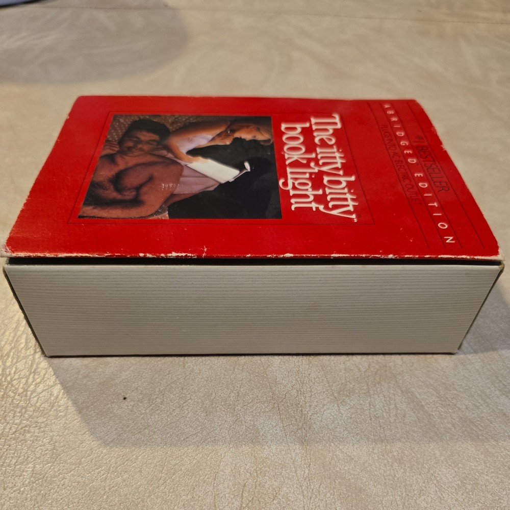 1983 The 'itty bitty book light Abridged Edition
