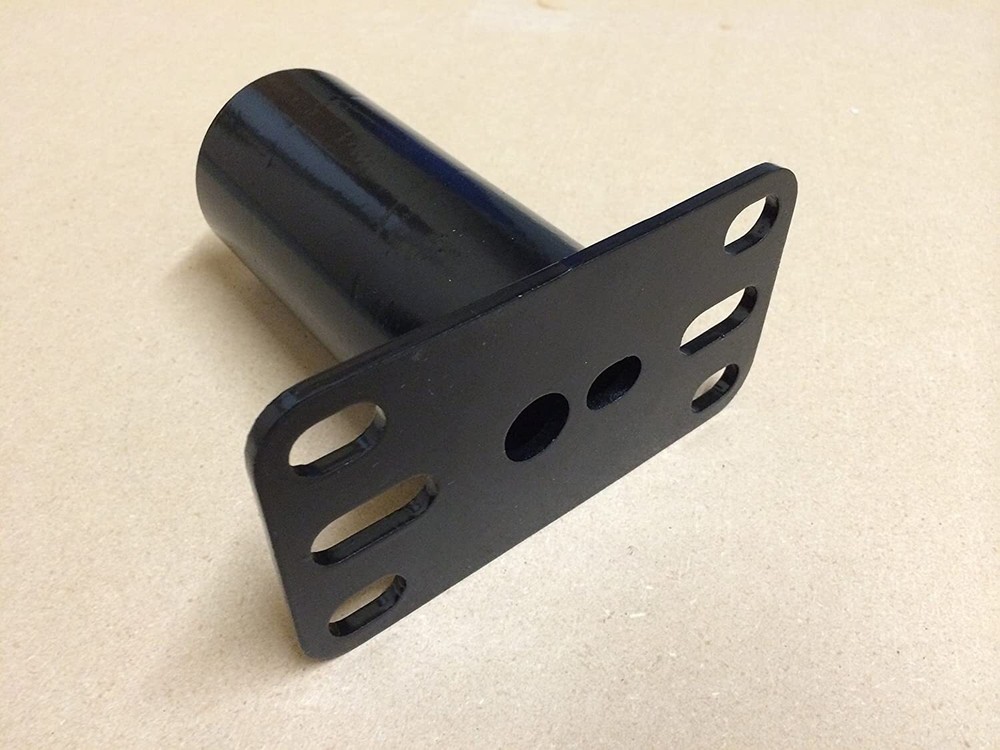 Universal Pole Adaptor for Cobrahead and Shoebox Light